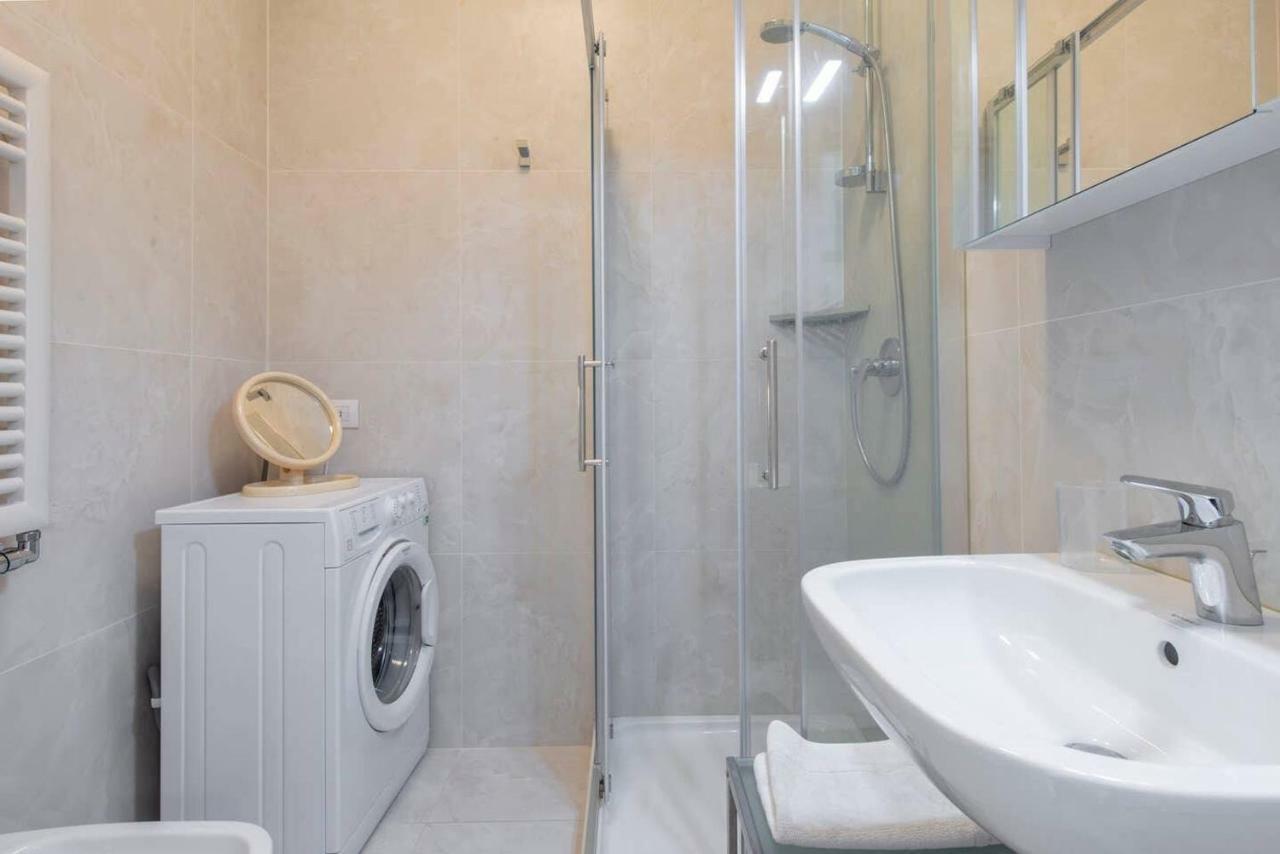 Apartment Joivy 1br In Isola With Stunning View To Bosco Verticale Mailand